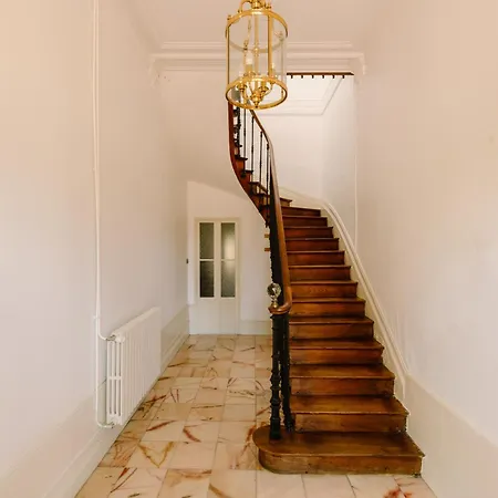 Habitación en casa particular Dans Chateau Au Coeur Des Vignes