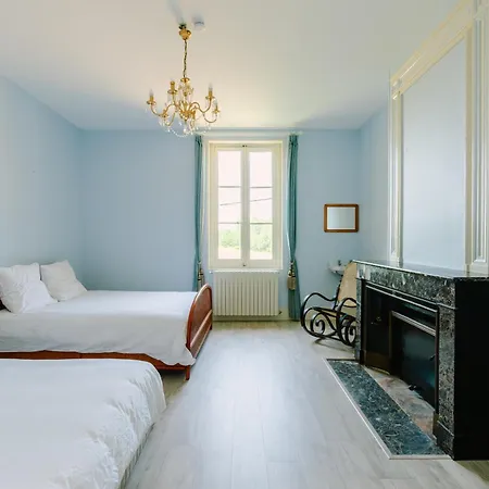 Habitación en casa particular Dans Chateau Au Coeur Des Vignes *